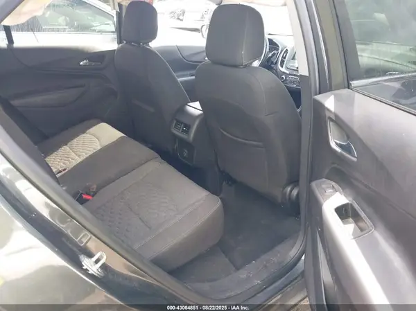 3GNAXKEV1KS650183 2019 CHEVROLET EQUINOX - Image 8