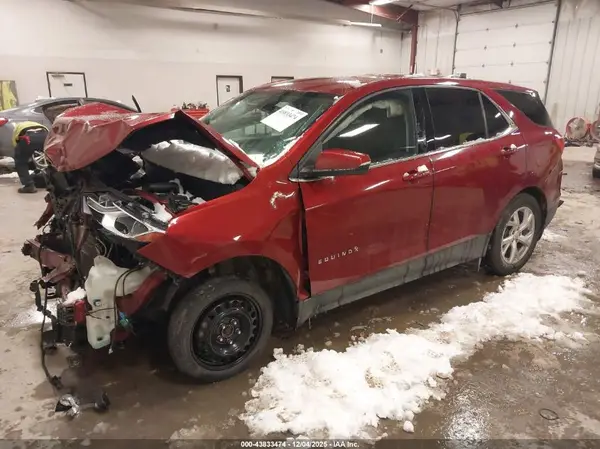3GNAXKEV1KS670045 2019 CHEVROLET EQUINOX - Image 2