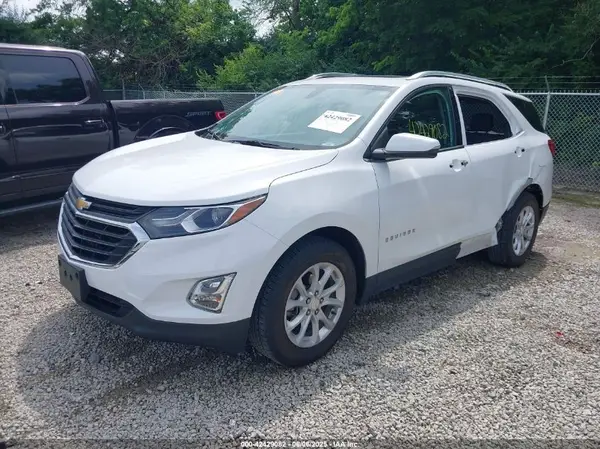 3GNAXKEV1KS670126 2019 CHEVROLET EQUINOX - Image 2