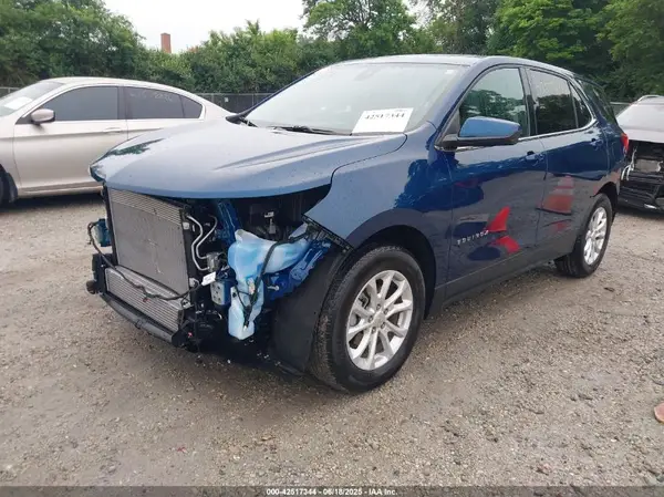 3GNAXKEV1LL334665 2020 CHEVROLET EQUINOX - Image 2