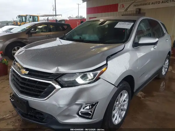 3GNAXKEV1LS698817 2020 CHEVROLET EQUINOX - Image 2