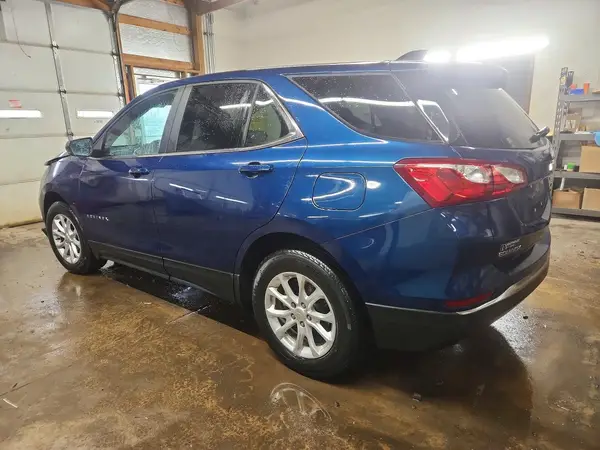 3GNAXKEV1ML302106 2021 CHEVROLET EQUINOX - Image 2