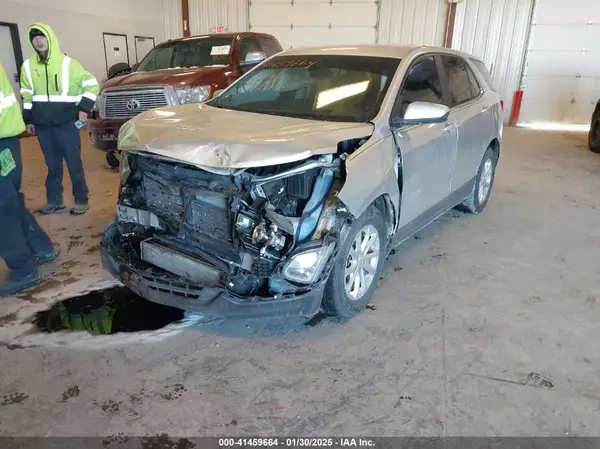 3GNAXKEV1MS150320 2021 CHEVROLET EQUINOX - Image 2