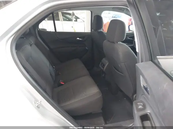 3GNAXKEV1MS158210 2021 CHEVROLET EQUINOX - Image 8
