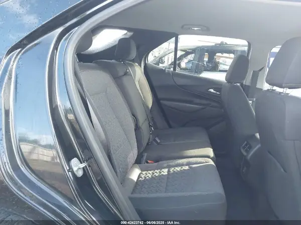 3GNAXKEV1NL140429 2022 CHEVROLET EQUINOX - Image 8