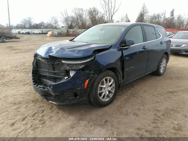 3GNAXKEV1NL148059 2022 CHEVROLET EQUINOX - Image 2