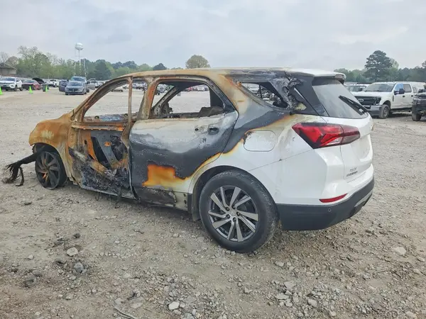 3GNAXKEV1NL164780 2022 CHEVROLET EQUINOX - Image 2