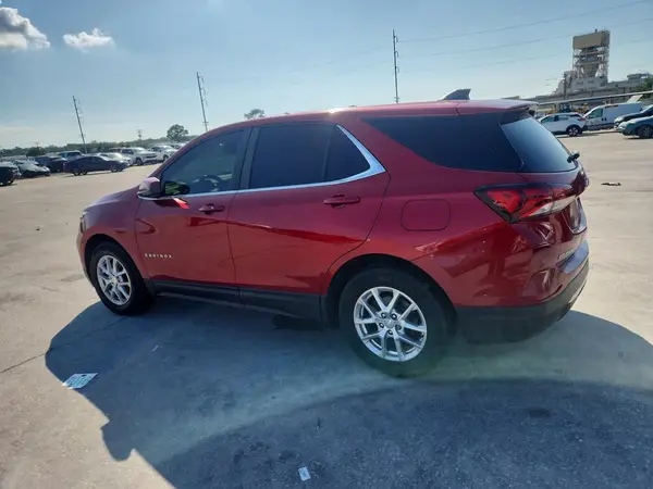 3GNAXKEV1NL210608 2022 CHEVROLET EQUINOX - Image 2