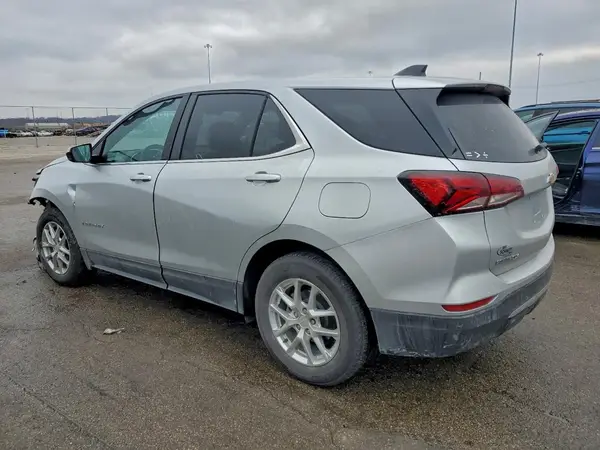 3GNAXKEV1NL211595 2022 CHEVROLET EQUINOX - Image 2