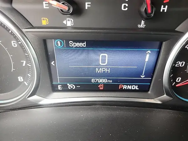 3GNAXKEV1NL229773 2022 CHEVROLET EQUINOX - Image 1