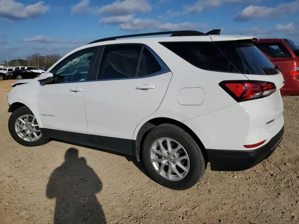 3GNAXKEV1NL278424 2022 CHEVROLET EQUINOX - Image 2