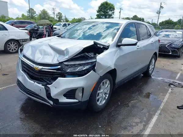 3GNAXKEV1NS189037 2022 CHEVROLET EQUINOX - Image 2