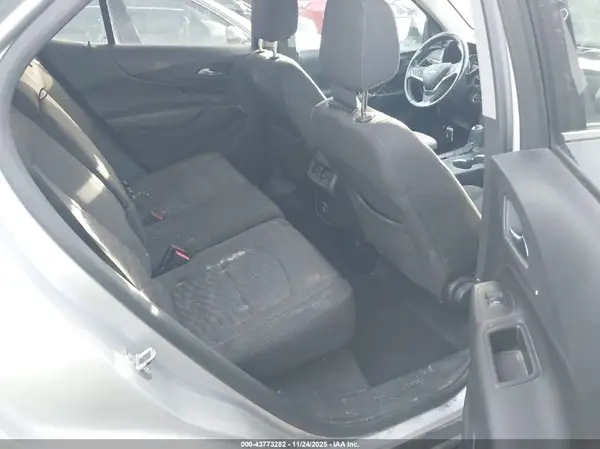 3GNAXKEV2KL208622 2019 CHEVROLET EQUINOX - Image 8