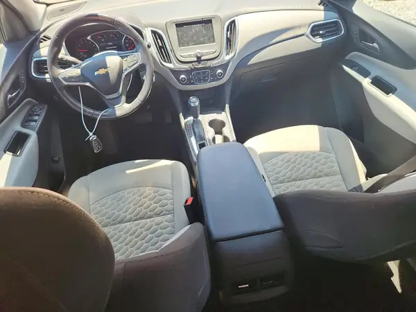 3GNAXKEV2KL264043 2019 CHEVROLET EQUINOX - Image 8