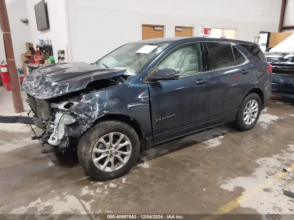 3GNAXKEV2KL310860 2019 CHEVROLET EQUINOX - Image 2