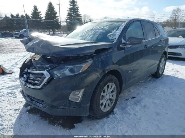 3GNAXKEV2KL319204 2019 CHEVROLET EQUINOX - Image 2