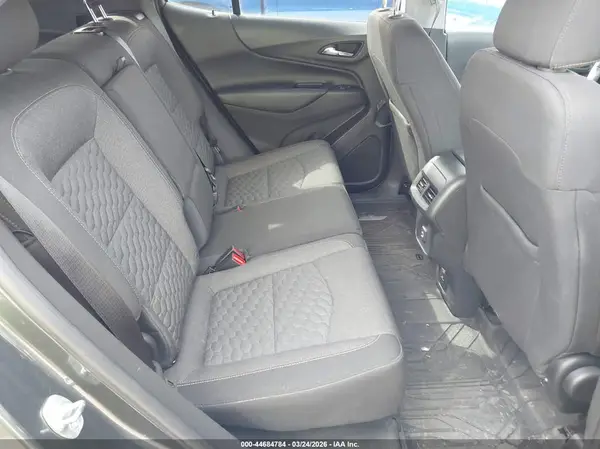 3GNAXKEV2KL366197 2019 CHEVROLET EQUINOX - Image 8