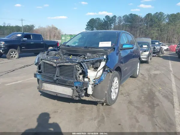3GNAXKEV2KL385817 2019 CHEVROLET EQUINOX - Image 2