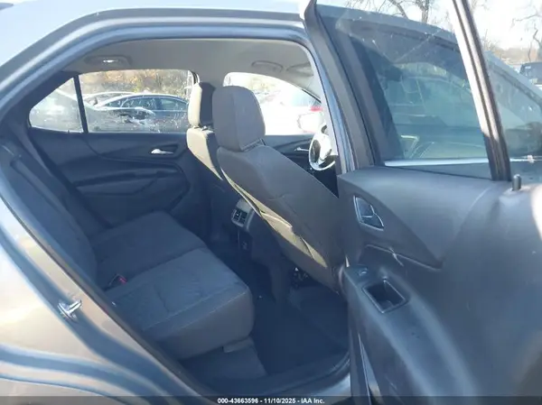 3GNAXKEV2KS555129 2019 CHEVROLET EQUINOX - Image 8