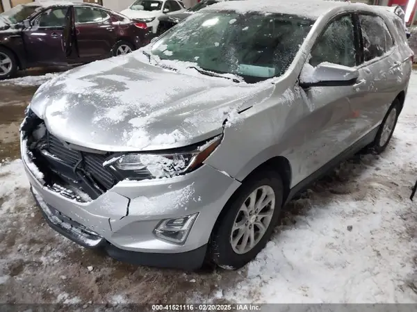 3GNAXKEV2KS612770 2019 CHEVROLET EQUINOX - Image 2