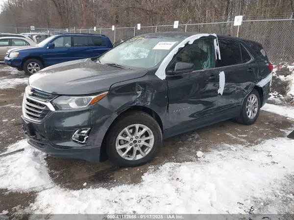 3GNAXKEV2KS630945 2019 CHEVROLET EQUINOX - Image 2
