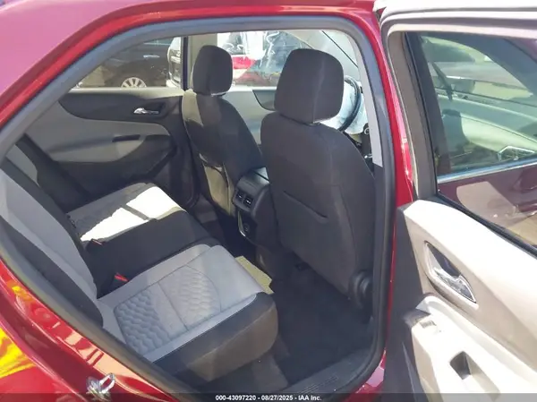 3GNAXKEV2KS632632 2019 CHEVROLET EQUINOX - Image 8