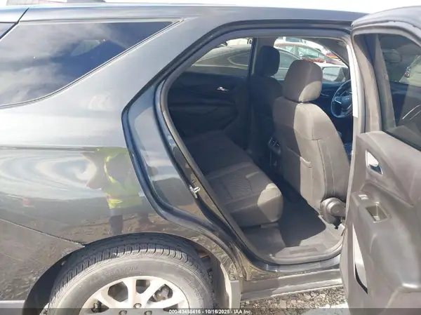 3GNAXKEV2KS634042 2019 CHEVROLET EQUINOX - Image 8