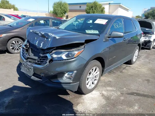 3GNAXKEV2KS675173 2019 CHEVROLET EQUINOX - Image 2