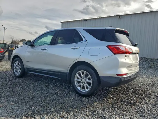 3GNAXKEV2LS509110 2020 CHEVROLET EQUINOX - Image 2