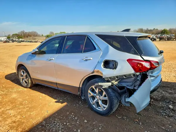 3GNAXKEV2LS661940 2020 CHEVROLET EQUINOX - Image 2