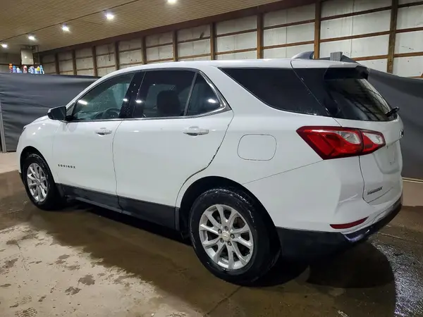 3GNAXKEV2LS689172 2020 CHEVROLET EQUINOX - Image 2