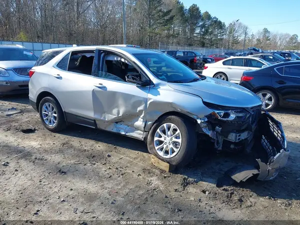 3GNAXKEV2LS702731 2020 CHEVROLET EQUINOX - Image 1