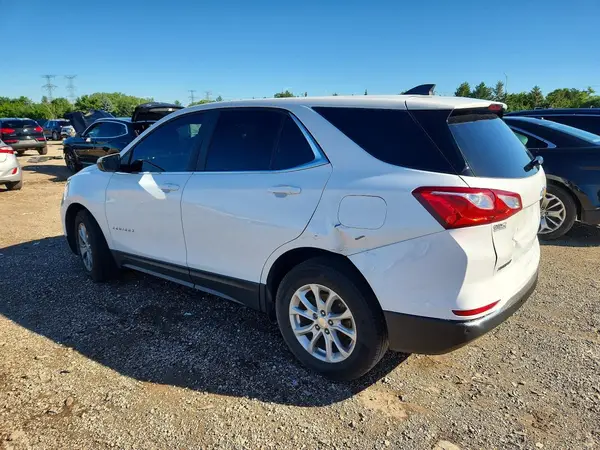3GNAXKEV2MS110697 2021 CHEVROLET EQUINOX - Image 2