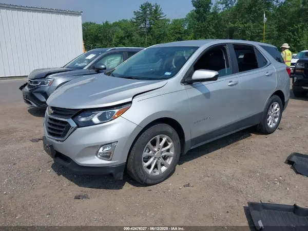 3GNAXKEV2MS142744 2021 CHEVROLET EQUINOX - Image 2