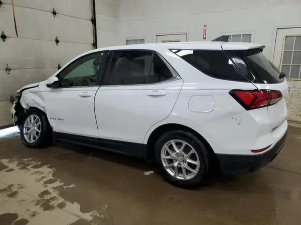 3GNAXKEV2NL140309 2022 CHEVROLET EQUINOX - Image 2
