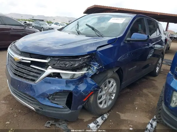 3GNAXKEV2NL148216 2022 CHEVROLET EQUINOX - Image 2