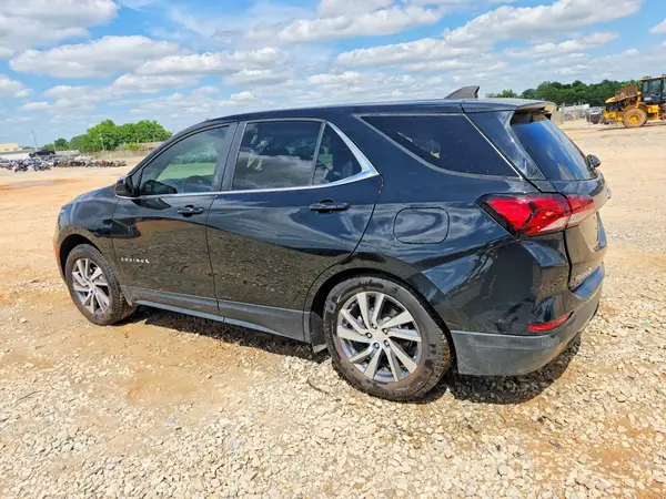3GNAXKEV2NL210939 2022 CHEVROLET EQUINOX - Image 2