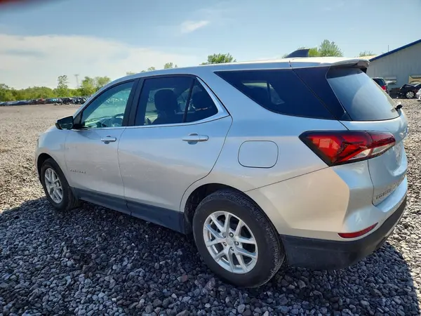 3GNAXKEV2NL264547 2022 CHEVROLET EQUINOX - Image 2