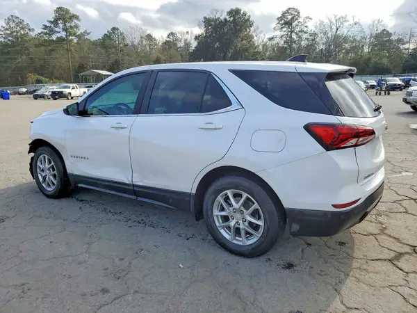 3GNAXKEV2NL293532 2022 CHEVROLET EQUINOX - Image 2