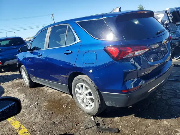 3GNAXKEV2NL294311 2022 CHEVROLET EQUINOX - Image 2