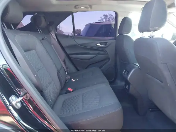 3GNAXKEV3KL110683 2019 CHEVROLET EQUINOX - Image 8