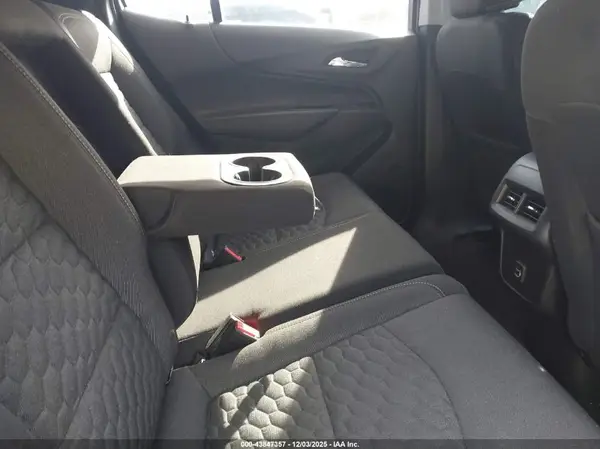 3GNAXKEV3KL186999 2019 CHEVROLET EQUINOX - Image 8