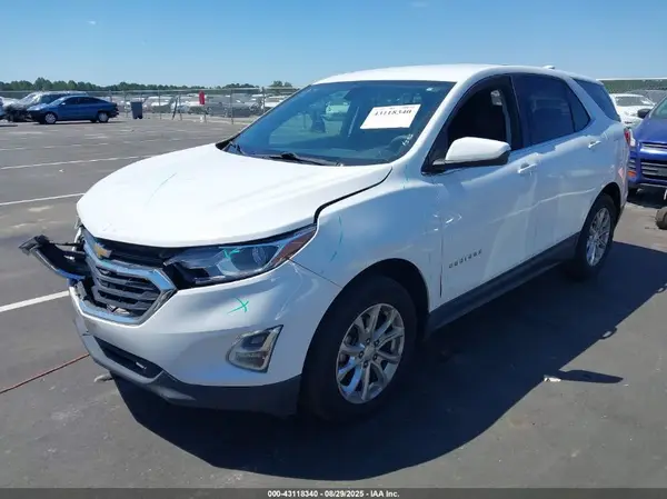 3GNAXKEV3KS513620 2019 CHEVROLET EQUINOX - Image 2