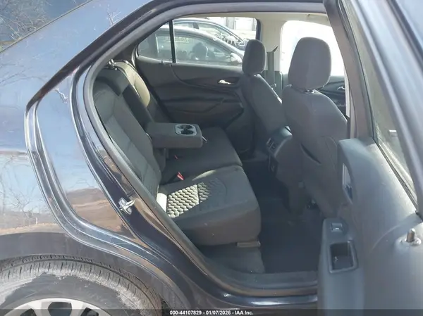 3GNAXKEV3KS527615 2019 CHEVROLET EQUINOX - Image 8