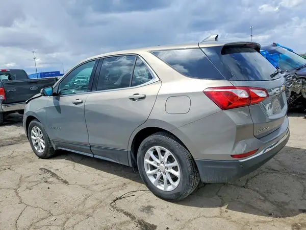 3GNAXKEV3KS556158 2019 CHEVROLET EQUINOX - Image 2