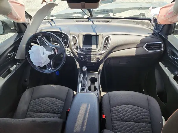3GNAXKEV3KS584221 2019 CHEVROLET EQUINOX - Image 8