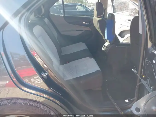 3GNAXKEV3KS590570 2019 CHEVROLET EQUINOX - Image 8