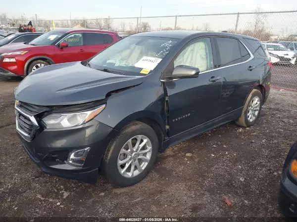3GNAXKEV3KS611210 2019 CHEVROLET EQUINOX - Image 2