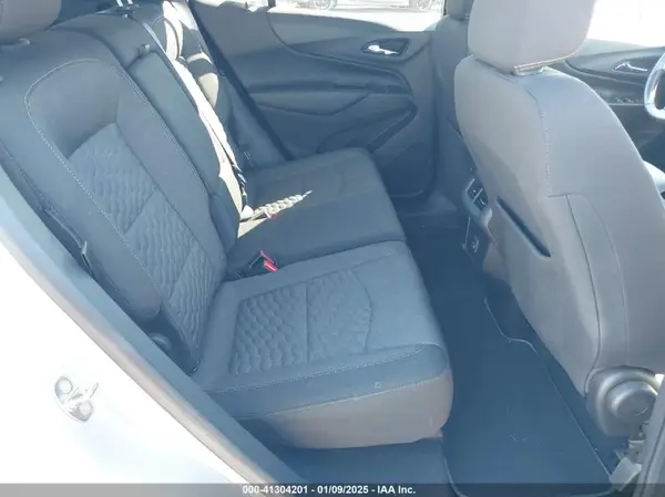 3GNAXKEV3KS634647 2019 CHEVROLET EQUINOX - Image 8