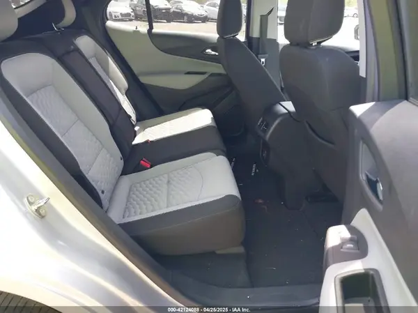 3GNAXKEV3KS647429 2019 CHEVROLET EQUINOX - Image 8